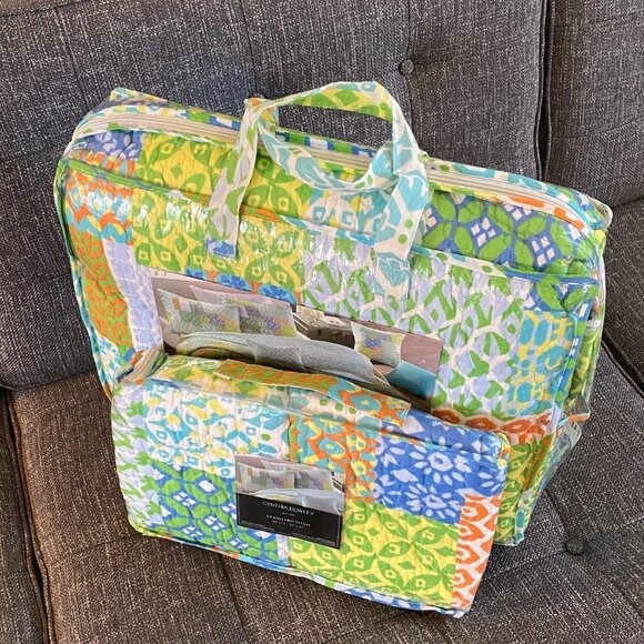 NEW Cynthia Rowley NEW YORK 3 piece Set Bedspread Quilt 2 Shams Patchwork NIP - Picture 4 of 13